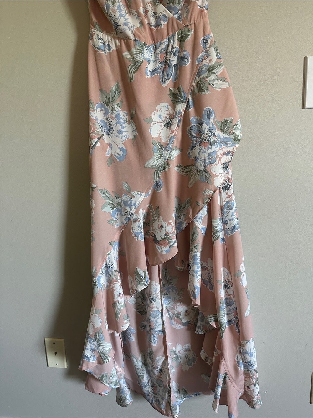 Floral High-Low Ruffle Maxi Dress - Picture 13 of 16